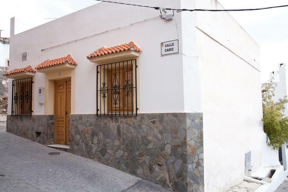 Vivienda Rural El Mirador De Enix Villa Exterior foto